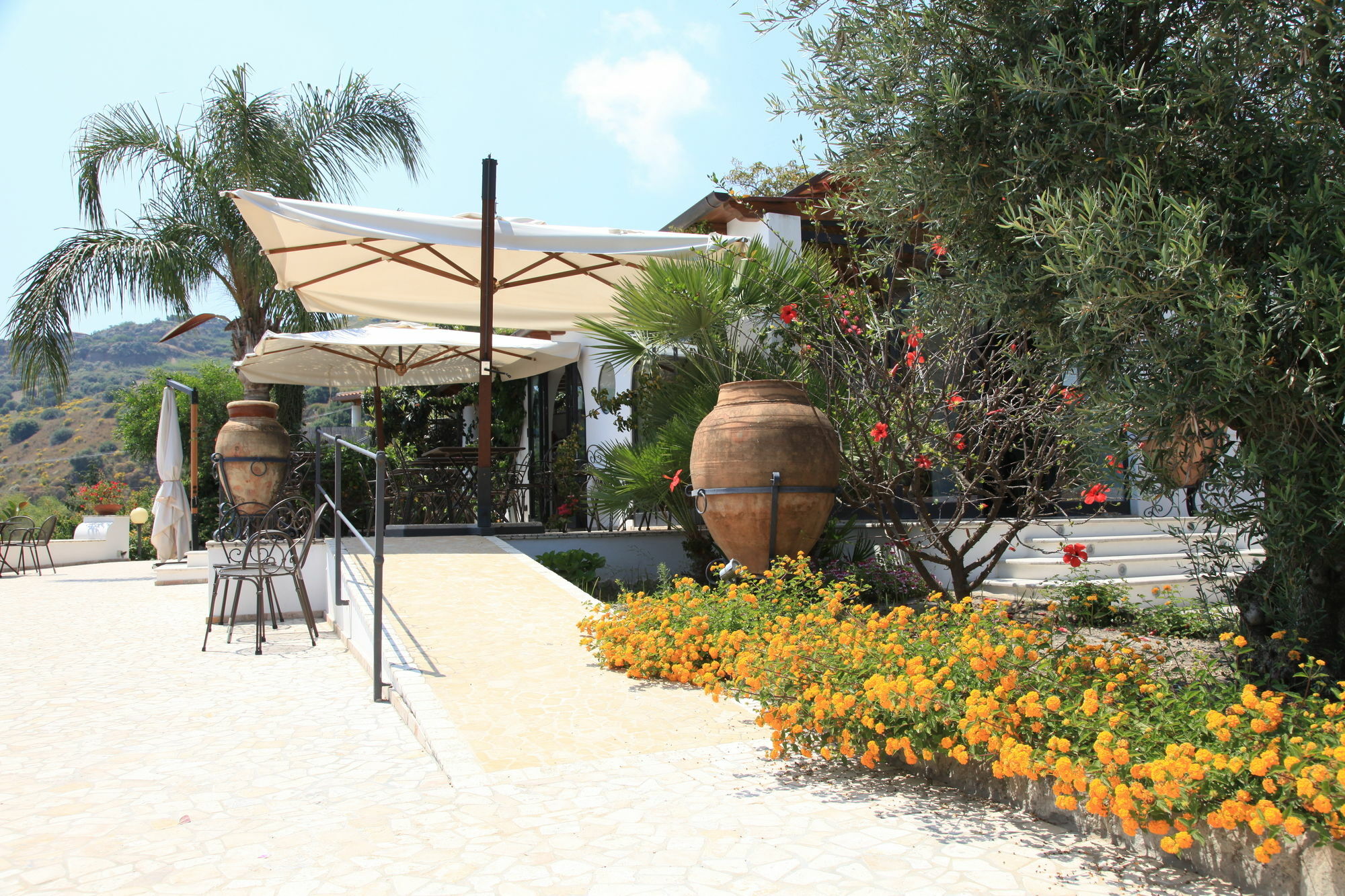 Enrica - Aeolian Charme Hotel 4*