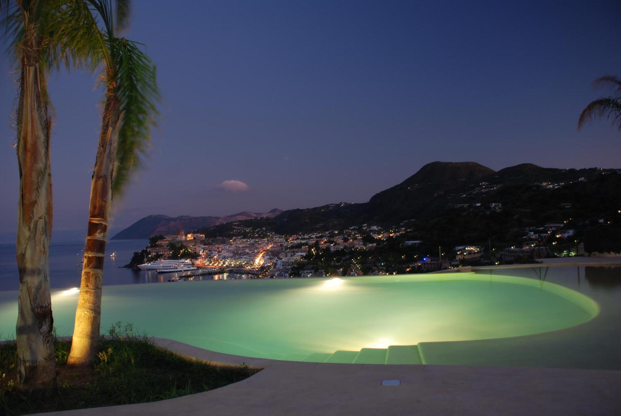 Hotel Enrica - Aeolian Charme 4*
